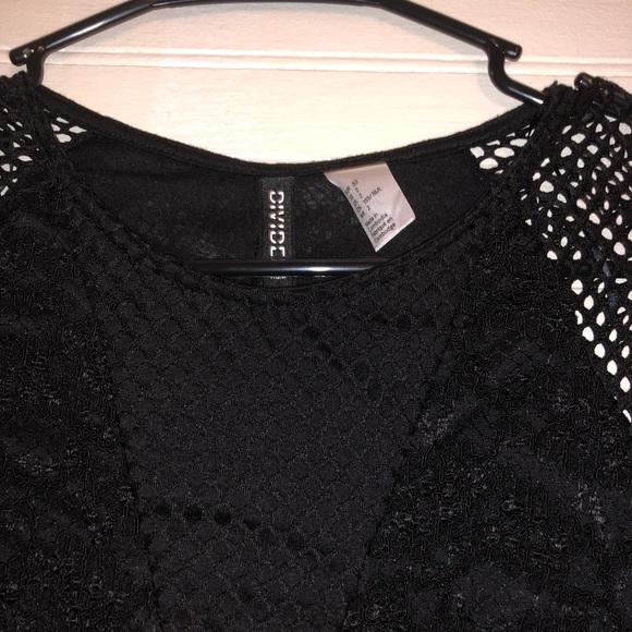 Black Dress | fishnet outer layer - Picture 5 of 5